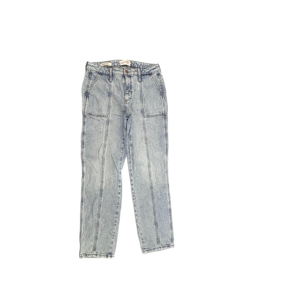 Universal Thread High Rise Slim Straight Women's size 2 Light Blue Denim jeans